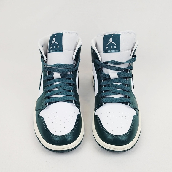 Air Jordan 1 Mid Green and White Sneakers 🔥FIRM PRICE 🔥 - Picture 5 of 14
